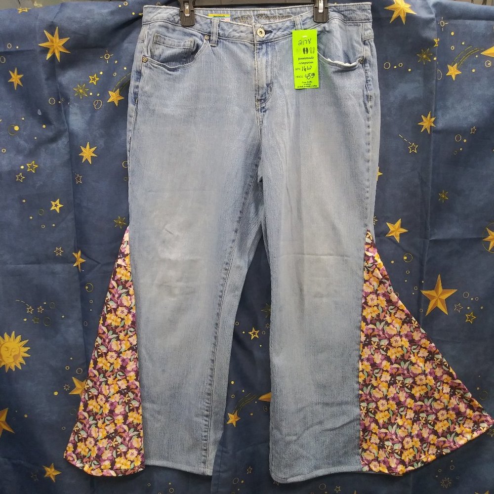 2178 Jeaniemade Size 16W Cato's Bell-Bottoms
